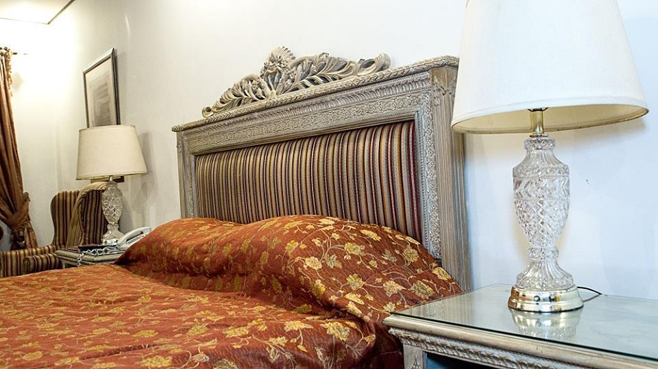 Regency Inn Hotel Lahore Exterior photo