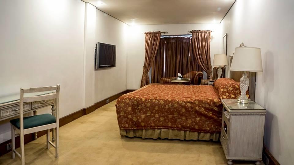 Regency Inn Hotel Lahore Exterior photo